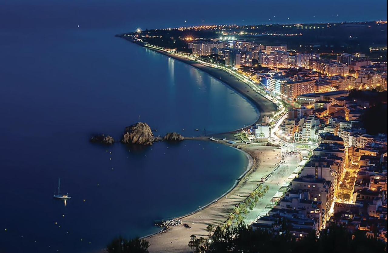 Beta'S Place - Apartamento Primera Linea De Playa Blanes Luaran gambar